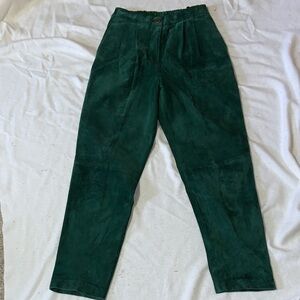 Soft green suede pants high waist tapered leg, 80s fashion excellent Size medium
